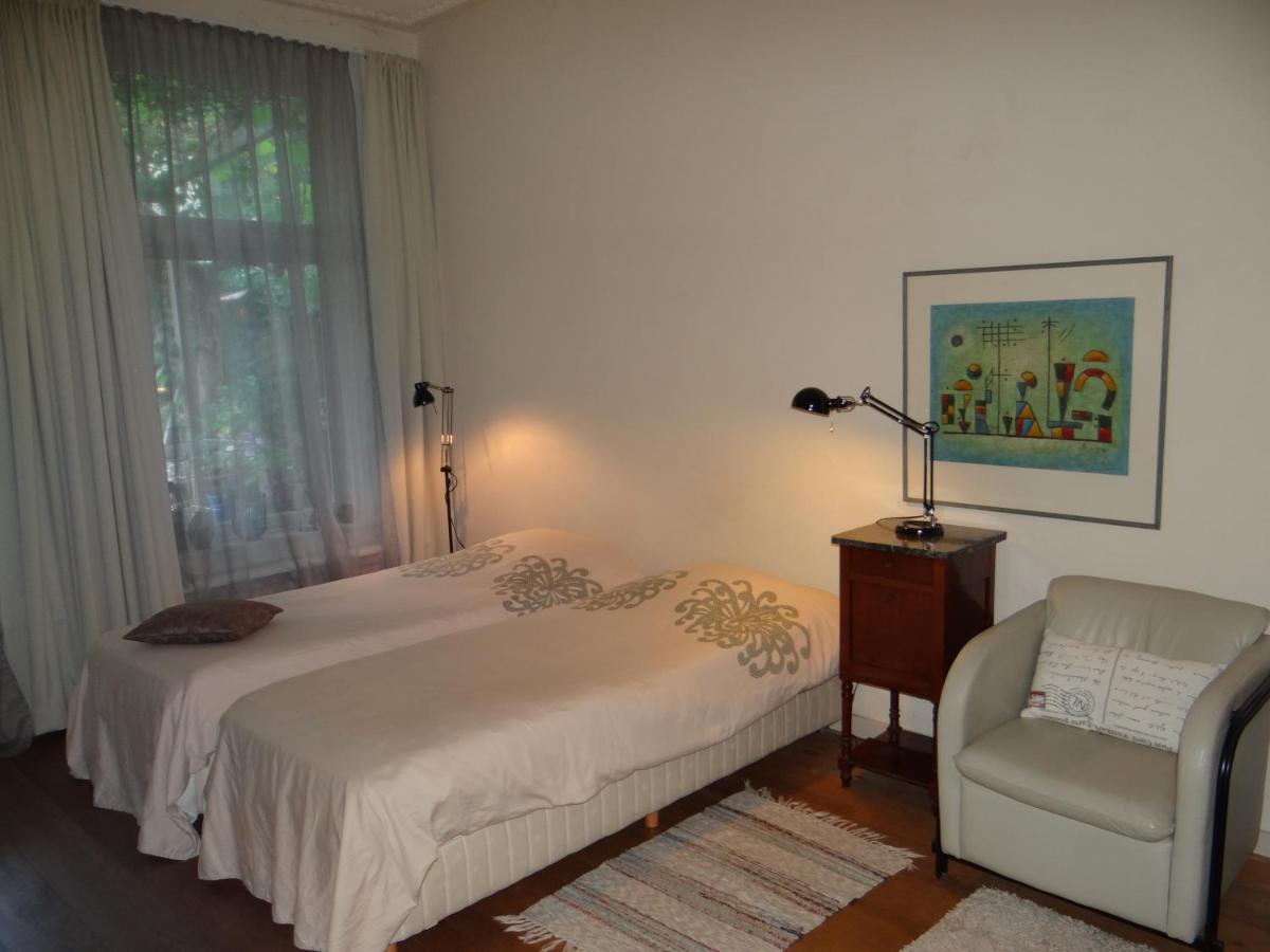 Bed and Breakfast Cessinas Гронинген Экстерьер фото